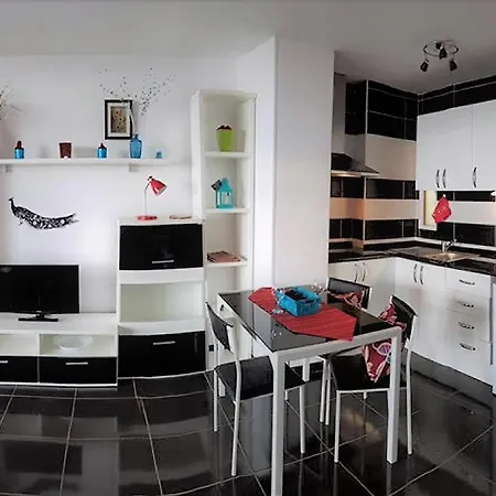 Americas Blue Yosea Apartment